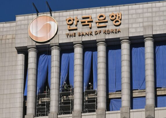 South Korea Cuts Key Rate to Boost Slower Economy Dhruva Kulkarni Equitypandit