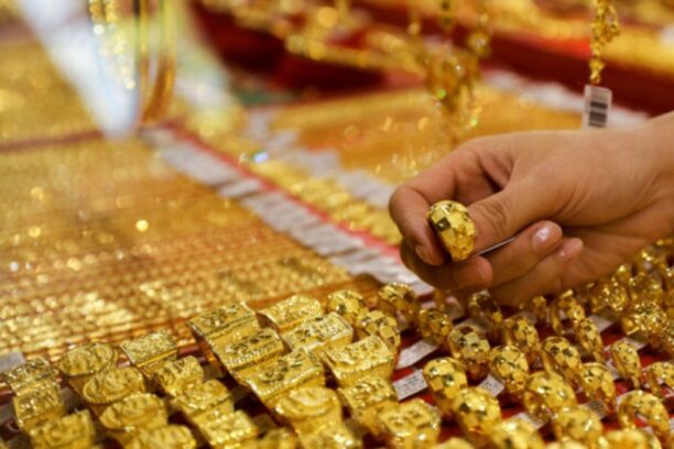 Gold stock with strong revenue guidance of ₹3,300 Cr for FY25 to keep on your radar   Trade Brains Trade Brains