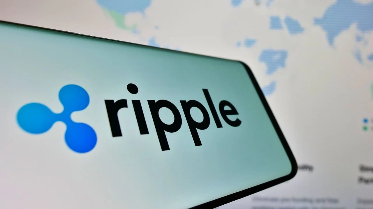 Ripple’s Stablecoin Hits Singapore – Regulated Exchange Brings RLUSD to Transform Markets Kevin Helms Bitcoin News