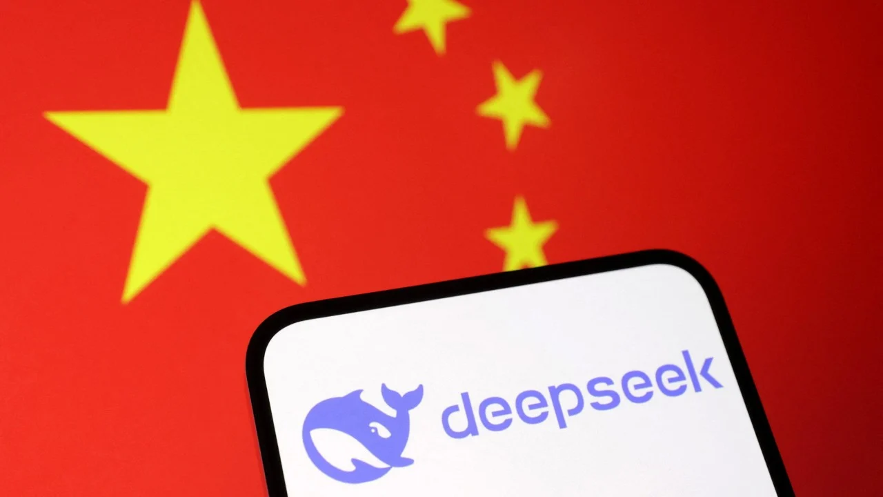 DeepSeek’s tech breakthrough hailed in China as answer to win AI war Ben Jiang,Bien Perez Business – South China Morning Post