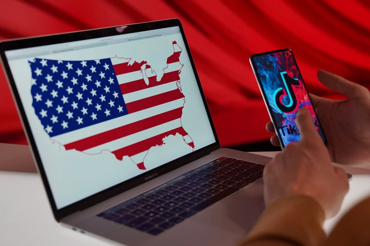 TikTok-loaded smartphones in US lists for thousands of dollars on eBay, Facebook Associated Press Business – South China Morning Post