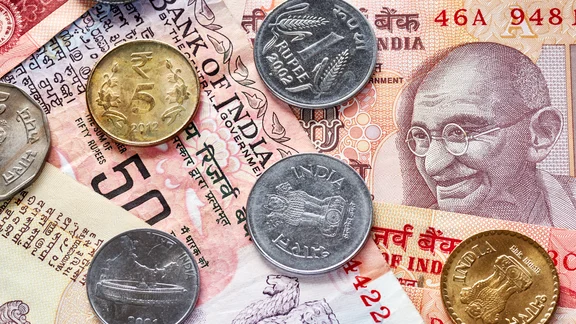 Rupee Opens Weaker Against The US Dollar As Oil And Dollar Strengthens Ann Jacob NDTV Profit