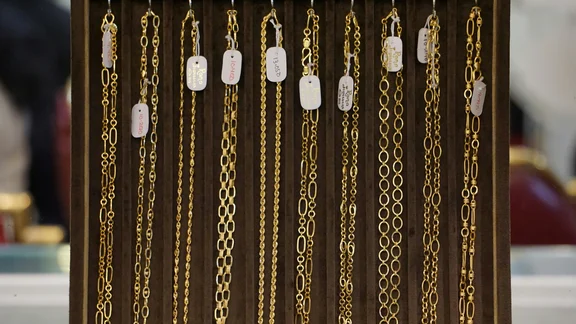 Gold Price Slips To Rs 78,450 — Check Rates In Delhi, Bangalore, Chennai And More Ann Jacob NDTV Profit