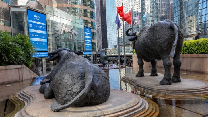 Hong Kong stocks slip on Trump tariffs as investors await China’s response Yulu Ao Business – South China Morning Post