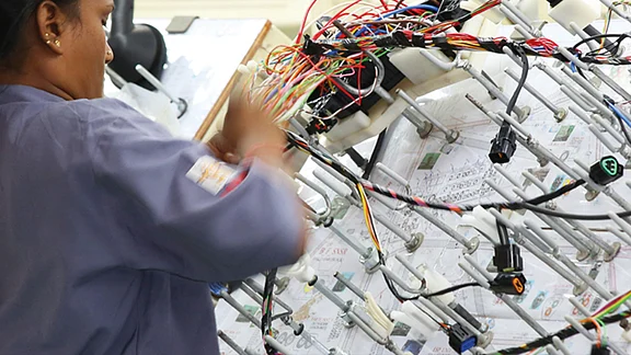 Samvardhana Motherson Q3 Review: Motilal Oswal Maintains ‘Buy’ On The Stock, Lowers Target Price — Here’s Why Motilal Oswal Financial Services NDTV Profit