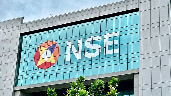 Stock Market Highlights: Nifty, Sensex End Little Changed But Reverse Day’s Lows; IT Stocks Rally Shubhayan Bhattacharya NDTV Profit