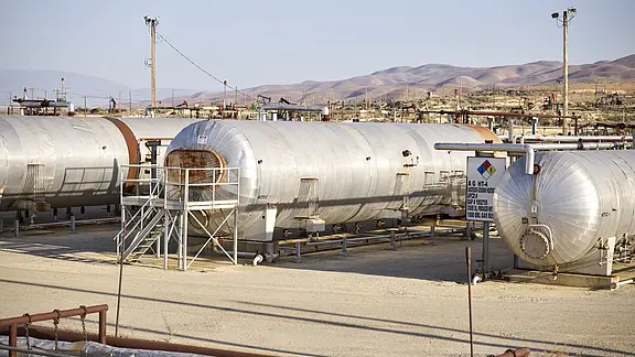 Oil Prices Steady As Investors Assess Fallout From US Tariff Threats Bloomberg News NDTV Profit