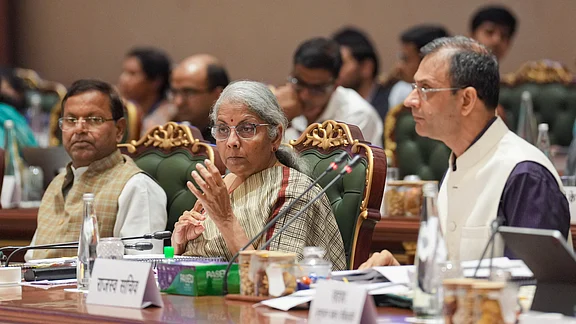 Economic Survey 2025: Focus On Sustainably Improving Medium-Term Growth, Say Brokerages Heena Ojha NDTV Profit