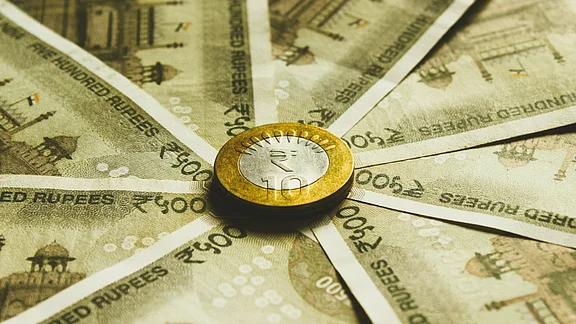 Rupee Weakens Past 87 Mark To Record Low On Trump Tariff Impact Ann Jacob NDTV Profit