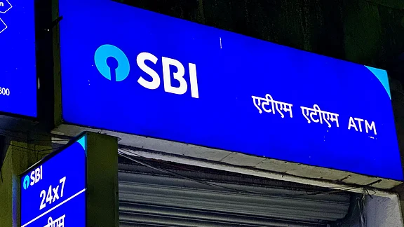 SBI Sees Target Price Cuts As Net Interest Margin Weakness Offsets Q3 Growth Ann Jacob NDTV Profit