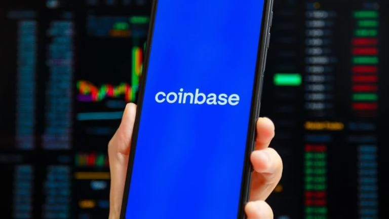 Coinbase Secures UK Approval, Unlocking Ambitious Expansion Plans for Mass Adoption Kevin Helms Bitcoin News