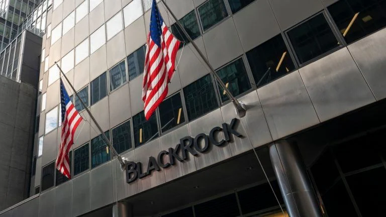 Blackrock to Launch Bitcoin ETP in Europe as Institutions Dive Into Crypto Kevin Helms Bitcoin News