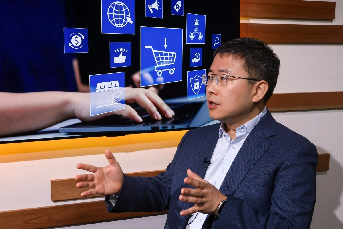 Alibaba.com targets 100% AI adoption by merchants in 2025 in global expansion drive Karen Chiu Business – South China Morning Post