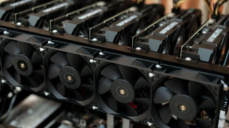 US Loosens Grip on Seized Bitcoin Mining Rigs, but Many Remain Confiscated Kevin Helms Bitcoin News