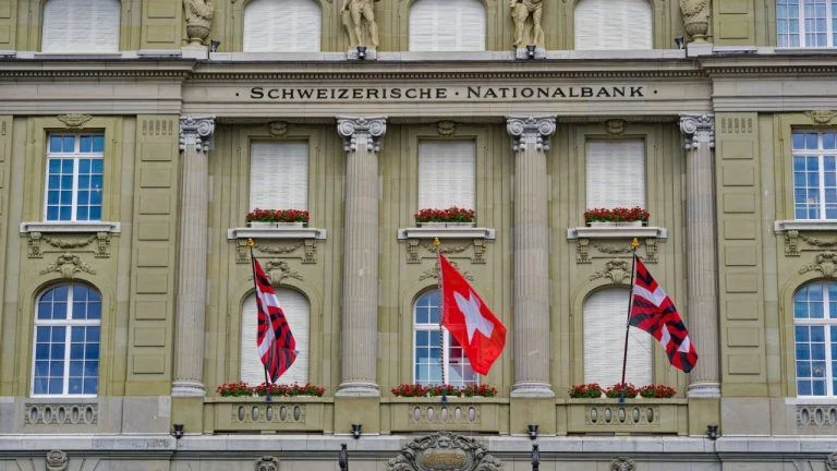 Swiss National Bank Says No to Bitcoin Reserve—No Plans to Buy Crypto Assets Kevin Helms Bitcoin News
