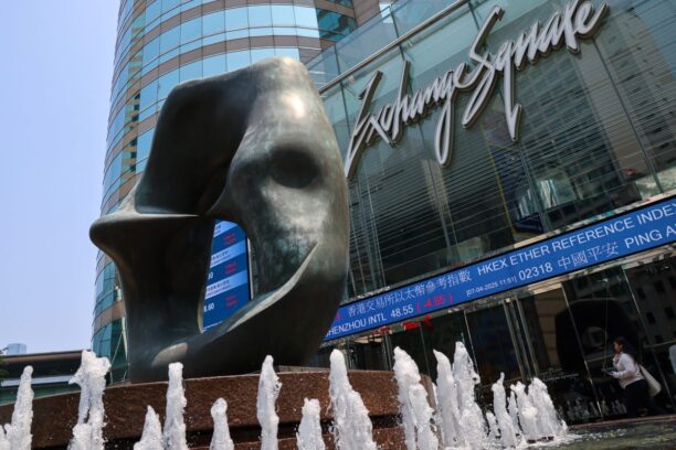 Hong Kong stocks resume slump with Asian markets as weighty US tariffs on China loom large Yulu Ao Business – South China Morning Post