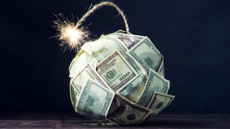 Chinese Expert Links Trump’s Tariffs to Rapid De-dollarization and US Dollar Decline Kevin Helms Bitcoin News