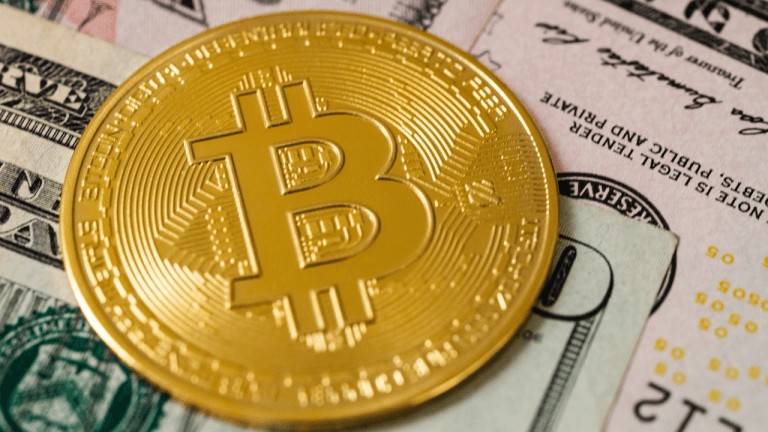 Michael Saylor’s Bitcoin Strategy Adds Another 15,355 BTC; Total Now 553,555 BTC Bitcoin.com Bitcoin News