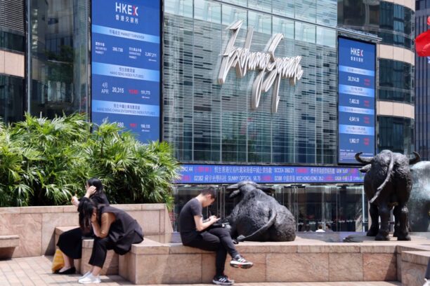 Hong Kong stocks retreat from gains sparked by China-US trade breakthrough Zhang Shidong Business – South China Morning Post