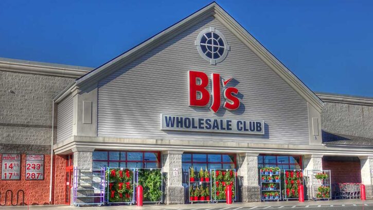 BJ’s Wholesale Eyes Buy Point After Mixed Q1 Earnings HARRISON MILLER Investor’s Business Daily