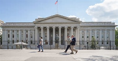 Dow Jones Futures Slide On U.S. Credit Downgrade; Apple, Nvidia, Tesla Sell Off SCOTT LEHTONEN Investor’s Business Daily