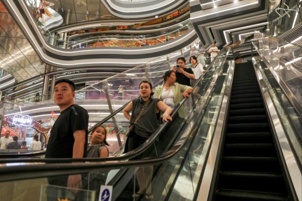 China’s economy strains in August as retail sales, industrial output miss forecasts Xinyi Wu,Ji Siqi China Economy – South China Morning Post