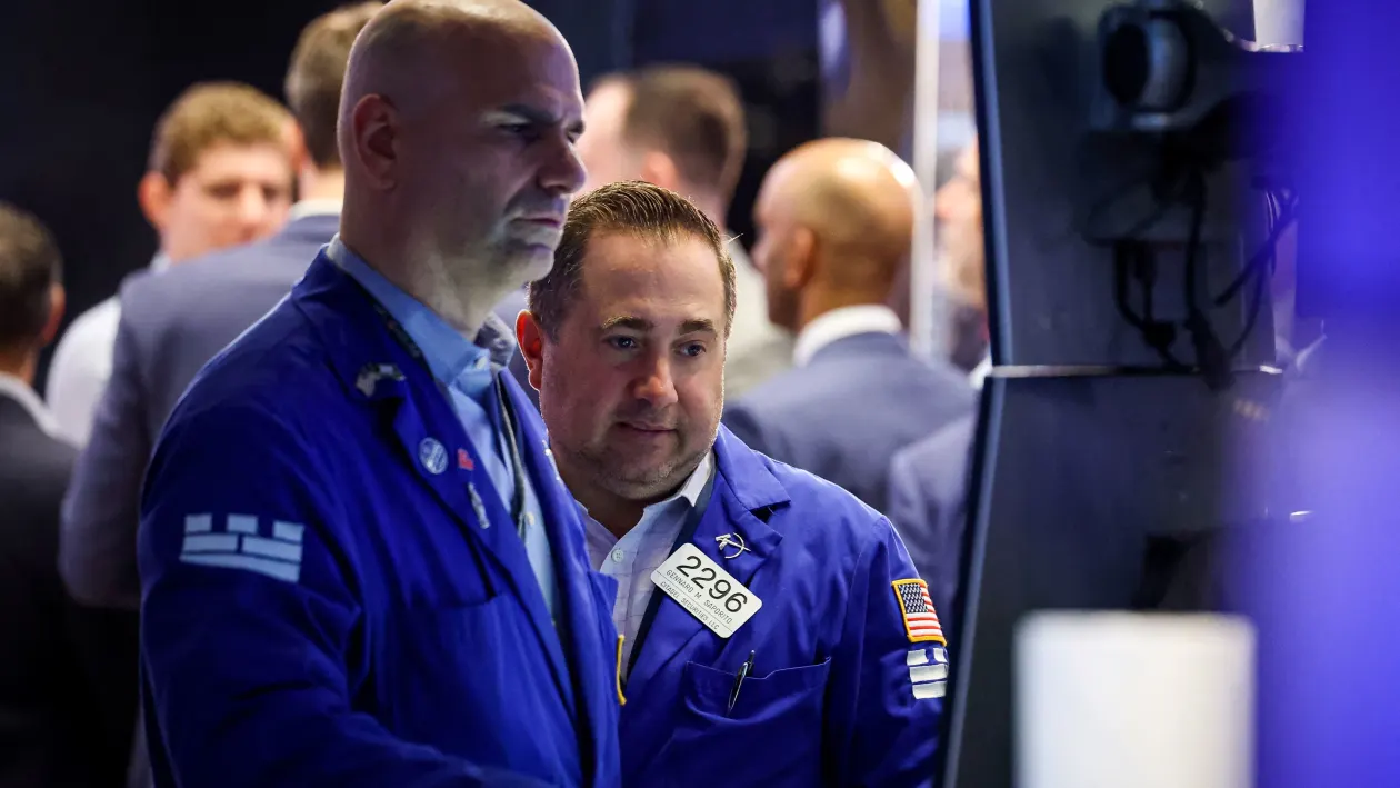 Stock Market Today: S&P 500, Nasdaq Futures Rise— Bank Of America, Morgan Stanley, Abbott Earnings In Focus (UPDATED) Rishabh Mishra Markets