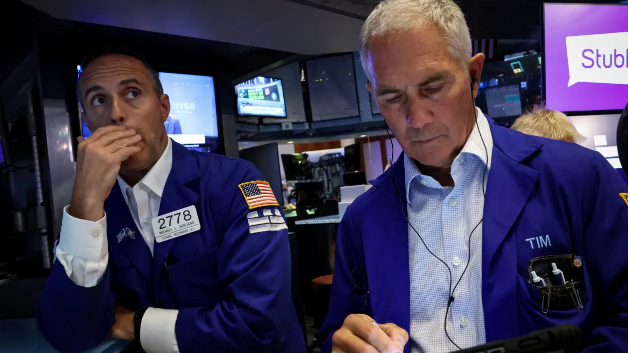 Stock Market Today: Dow Jones, Nasdaq, Futures Gain As Government Enters 2nd Week Of Shutdown—Plug, Lithium Americas, UiPath In Focus (UPDATED) Rishabh Mishra Markets